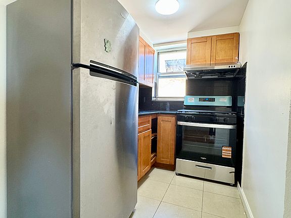 2nd image of 4721 8th Ave APT 6D