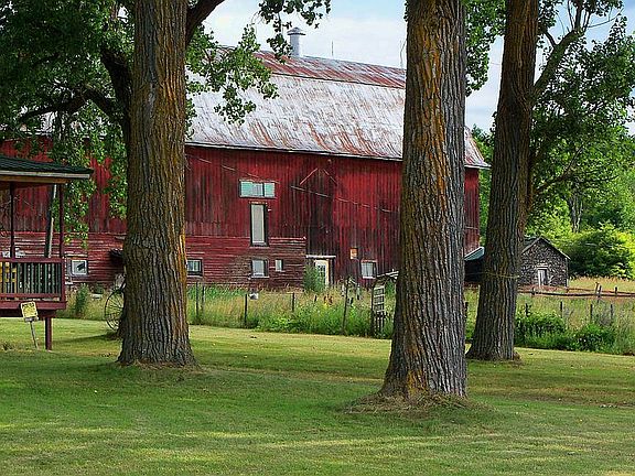 Barn