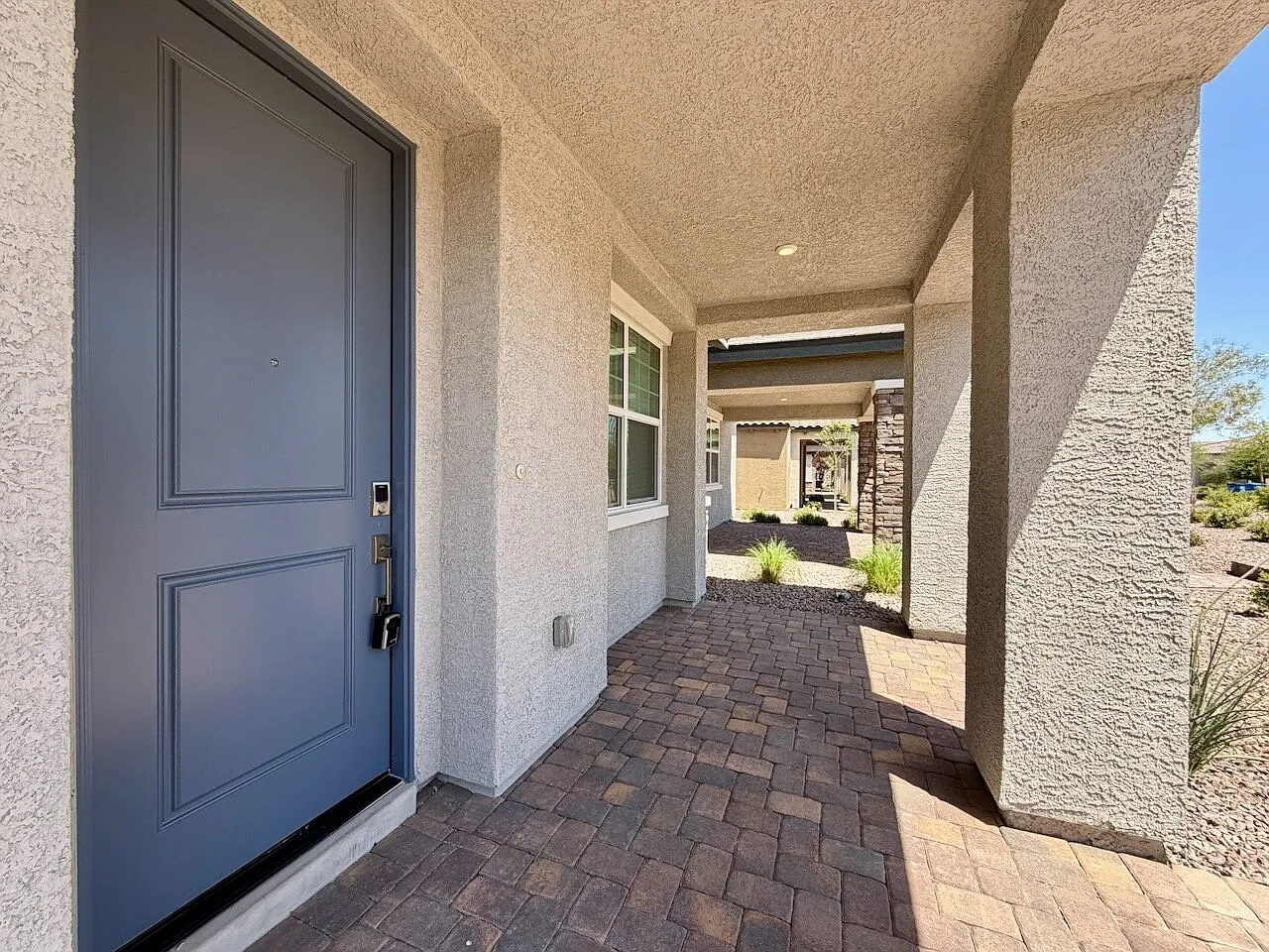 3 bed, 2.5 bath, 1598 sqft, $2,495 — Photo 4