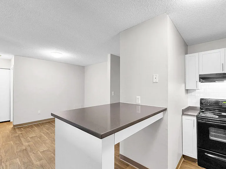 Audenn Apartments — Photo 91