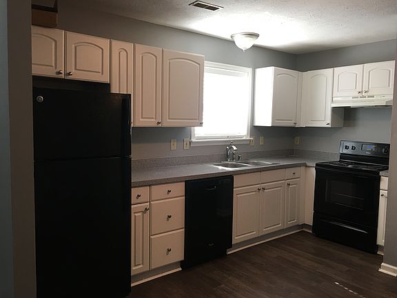 4th image of 1033 Blackwell Ct #A