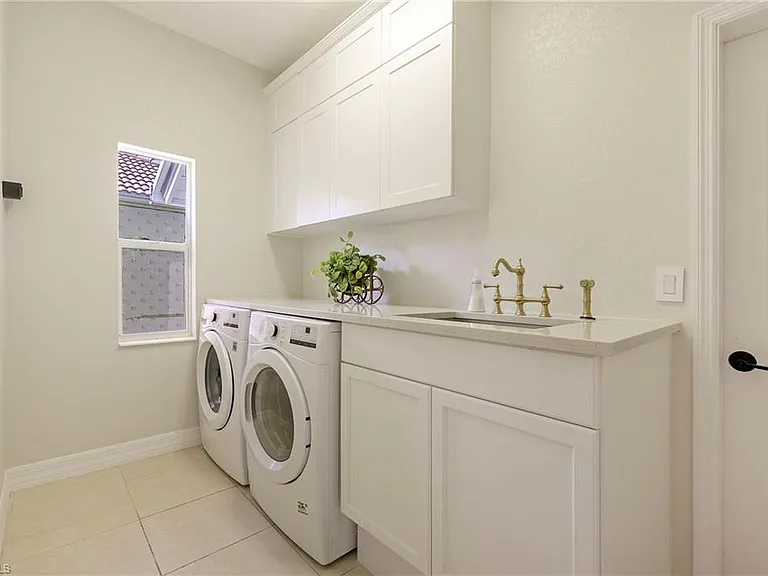 1020 Tivoli Ln — Photo 16