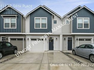 5811 NE 56th Pl, Vancouver, WA 98661
