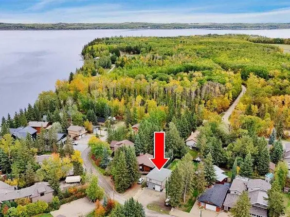 17 W Hummingbird Ln, Half Moon Bay, AB T4S 1S1
