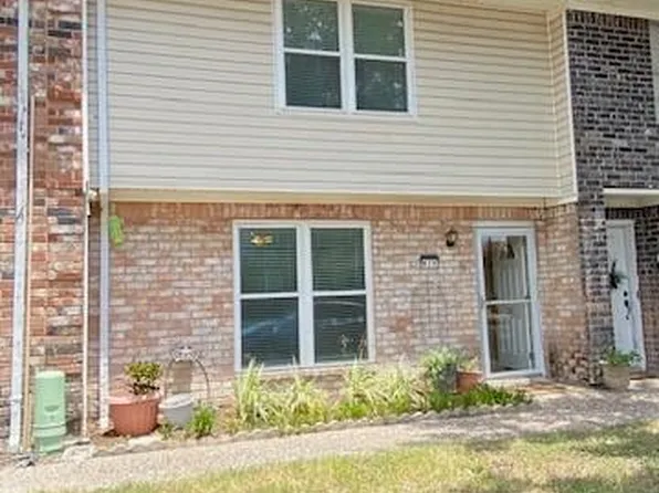 1831 Sherwood Forest St APT 28, Houston, TX 77043