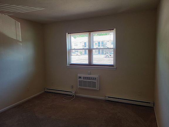2nd image of 1445 Kingston Ave #1