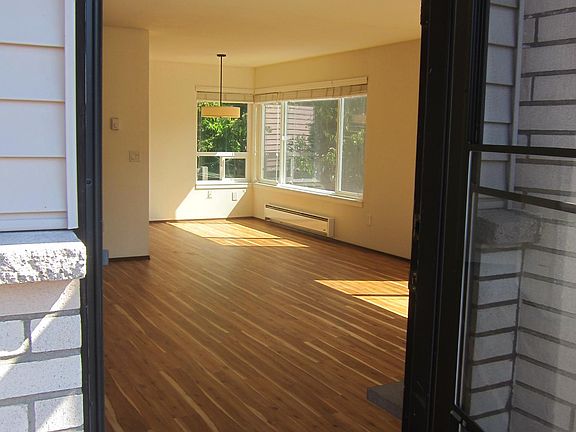 2nd image of 6045 5th Ave NW