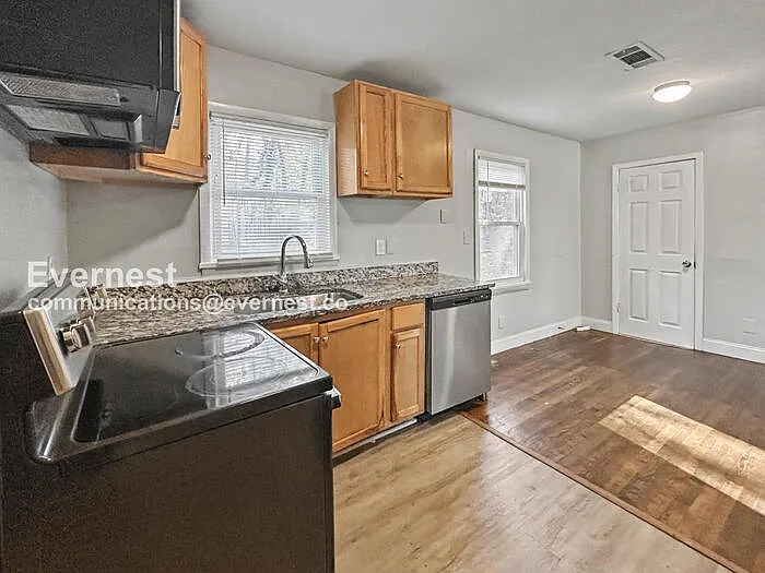 942 Fairburn Rd NW — Photo 6
