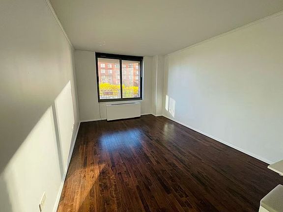 4th image of 2 S End Ave APT 5T
