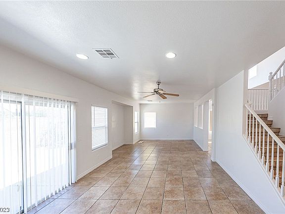 3rd image of 5943 Beeline Ct