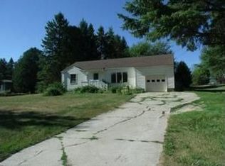 514 W Main St, Hale, MI 48739