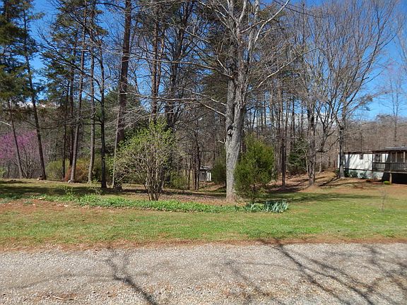 4th image of 1548 Russell Dr