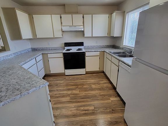 5th image of 296 Sweetwater Cir #Swe0296-a