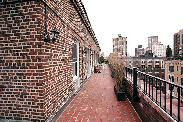 Sold by Century 21 NY Metro | media 1