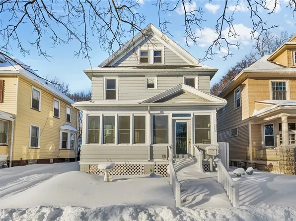 240 Cedarwood Ter, Rochester, NY 14609
