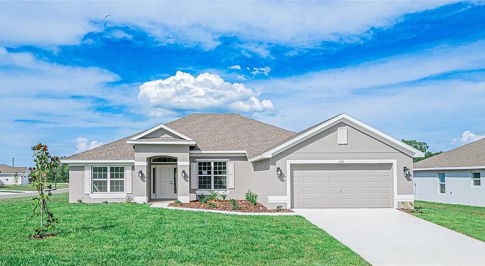1st image of 1226 HICKORY NUT DRIVE