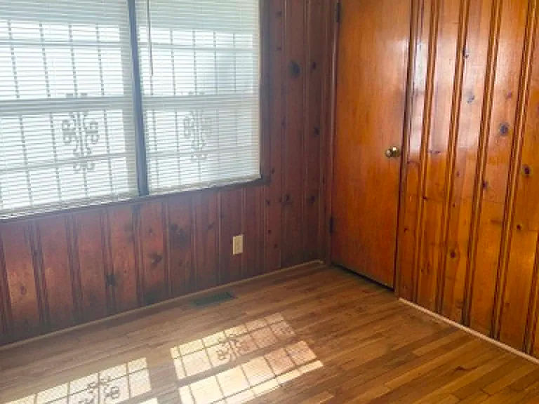 937 Center Way SW — Photo 11