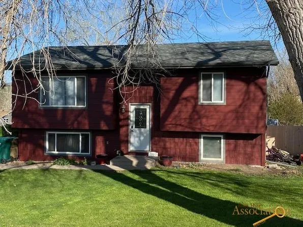 7200 Diann Dr, Black Hawk, SD 57718
