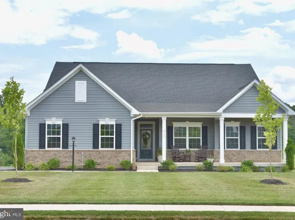 2704 Travers Pl, Warrenton, VA 20187