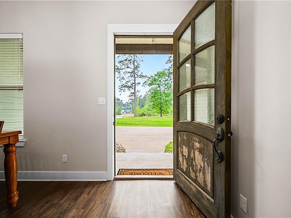 4th image of 103 Philadelphia Rd