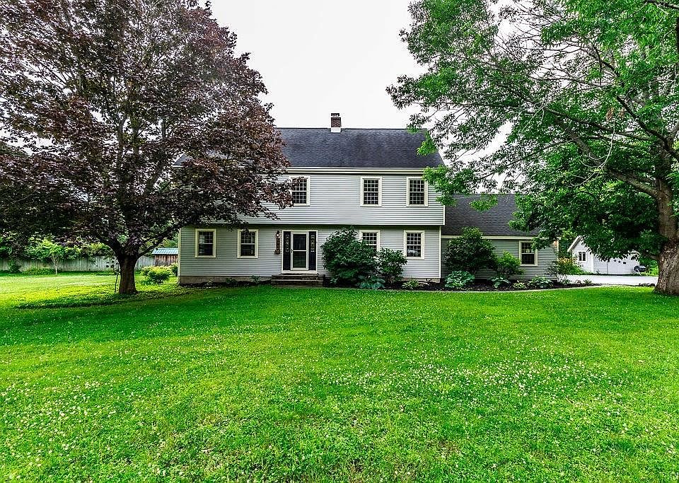 1st image of 2005 Syosset Dr