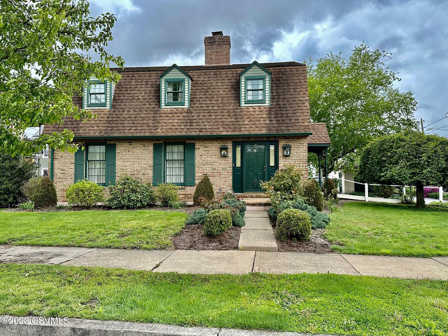 150 N Front St, Sunbury, PA 17801 Zillow