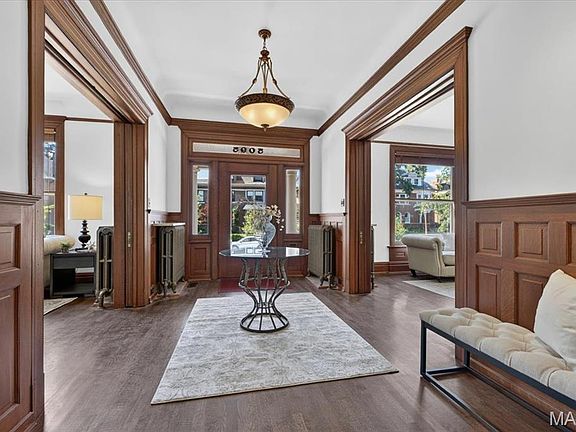 5th image of 5095 Westminster Pl