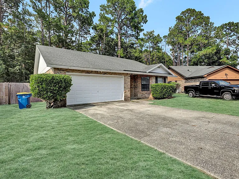11349 Blossom Ridge Dr — Photo 2