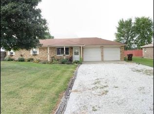 2584 E Phylbeck Ave, Terre Haute, IN 47805