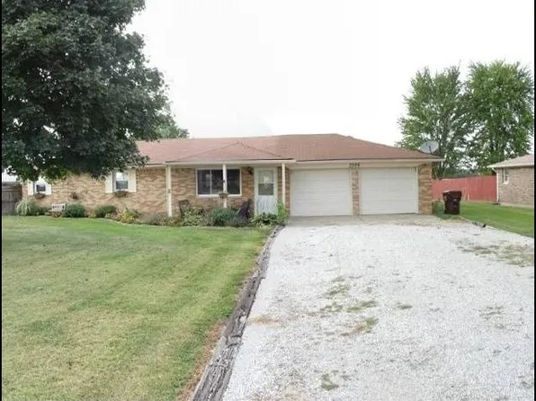 2584 E Phylbeck Ave, Terre Haute, IN 47805