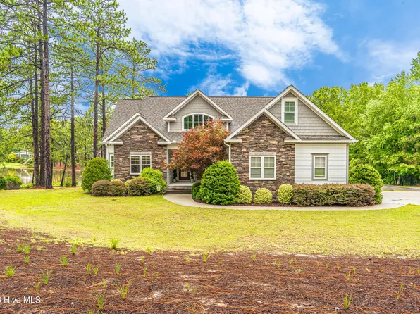 140 Edgewater Place, Pinehurst, NC 28374