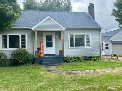 8265 Middle Rd, Fairview, PA, 16415