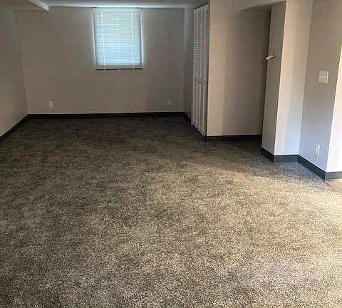 5th image of 121 N 38th Ave #4