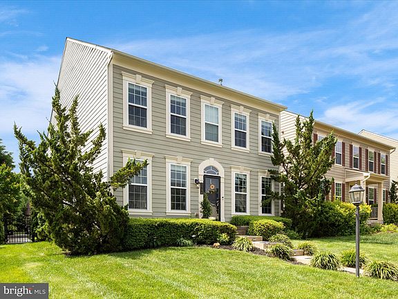 3rd image of 1504 Idlewild Blvd
