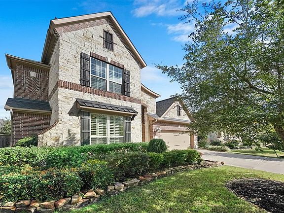 3rd image of 27814 Hunters Rock Ln