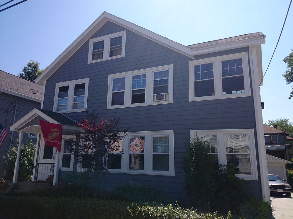 2nd image of 27 Dickinson Rd