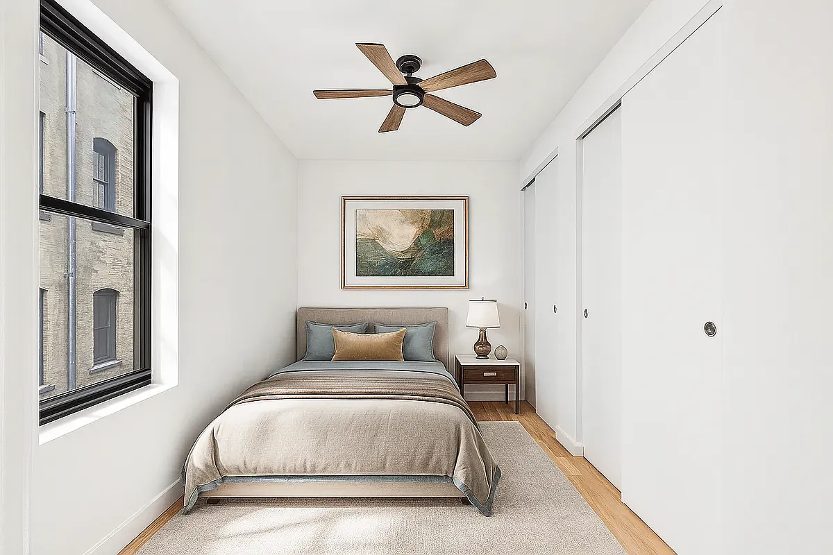 Building Photo - 728 W 181st St #56B