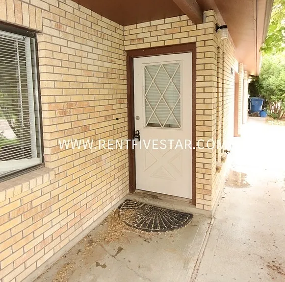 2099 Marigold St — Photo 15