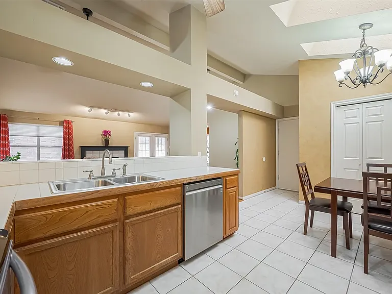 3318 Beech Point Dr — Photo 19