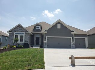 7005 NE 103rd St, Kansas City, MO 64156