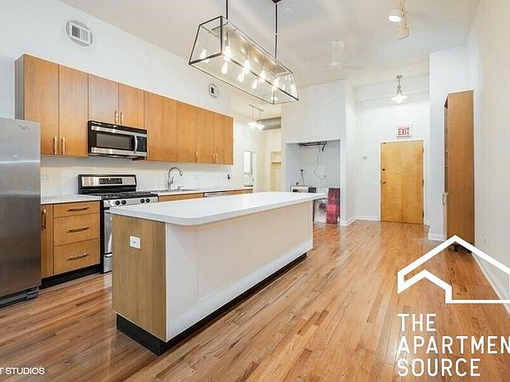 2nd image of 3040 N Ashland Ave #Qk301e4qj