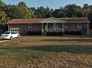 1091 Trolley Ln, Rural Hall, NC 27045