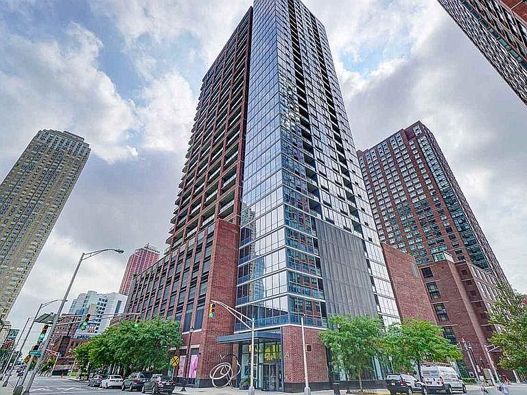 The A Condominium
