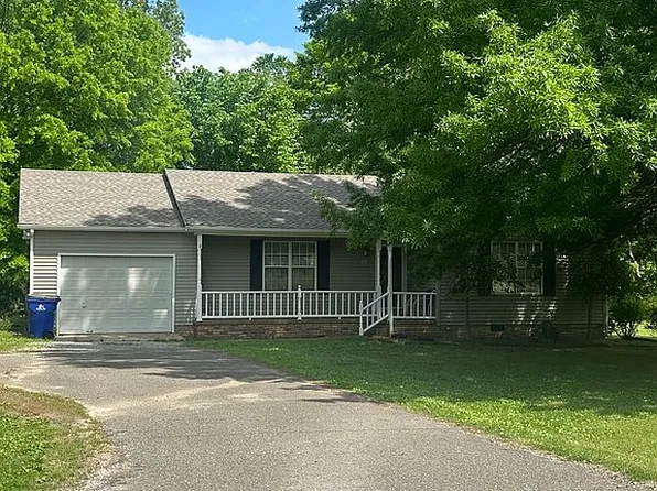404 Phelps St, Gleason, TN 38229