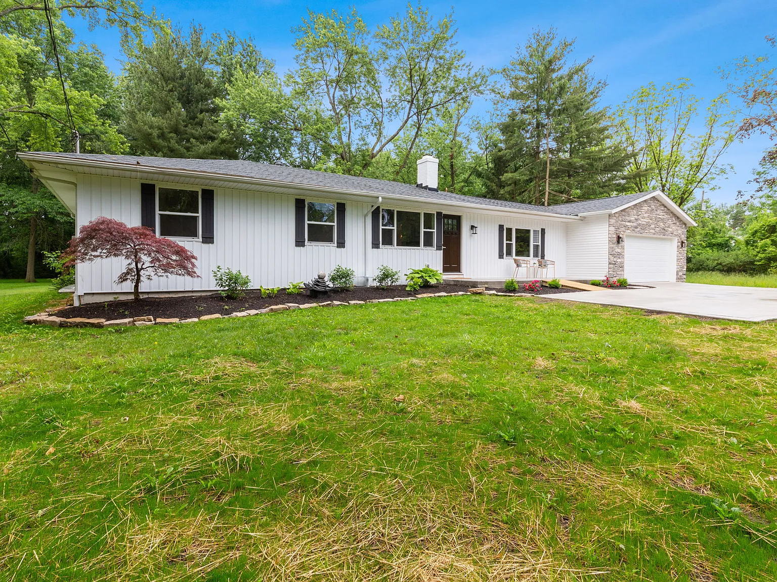 5 bed, 1568 sqft, $3,500 — Photo 3