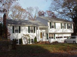 210 Brookhaven Rd, North Kingstown, RI 02852