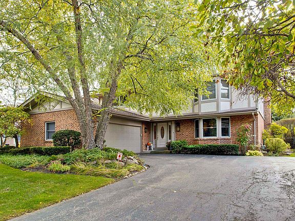 2nd image of 3521 Keenan Ln