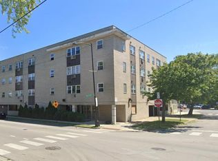 2559 W Bryn Mawr Ave #204, Chicago, IL 60625