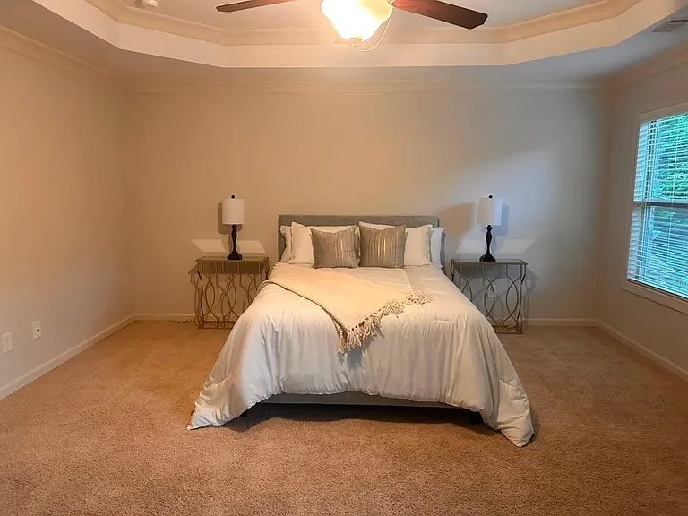 1245 Redbud Dr — Photo 2