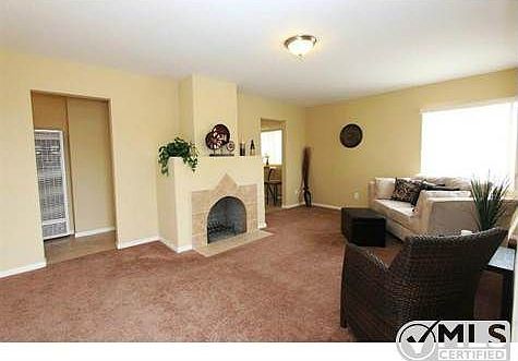 2nd image of 637 E Manor Dr